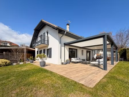 a vendre gex – maison t6 entièrement rénovée 142m2