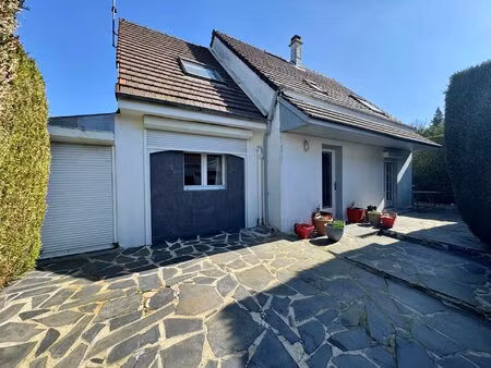 maison 10 pièces - 4 chambres