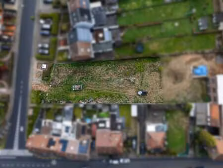 terrain à bâtir avec possibilités de lotissement