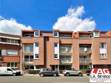 braine-l'alleud - app. 2 ch. tout équipé à louer