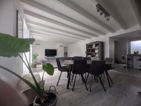 location maison meublé à sainte-cécile (85110) : à louer meublé / 100m² sainte-cécile