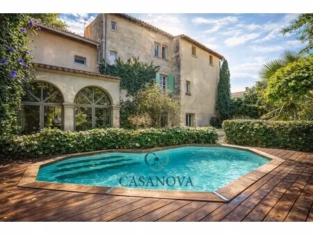 maison de luxe à vendre à le cailar