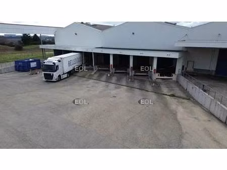 location entrepôt 5 447 m²