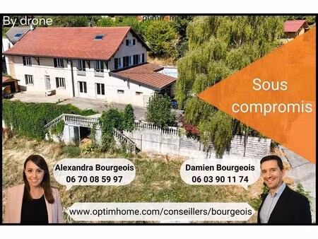 propriété à vendre à péron