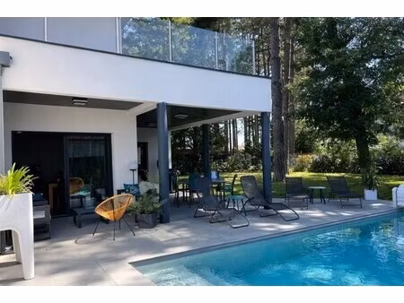 maison de luxe à vendre à saint-loup-cammas