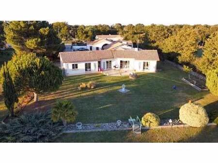 vente maison à pornic (44210) : à vendre / 213m² pornic