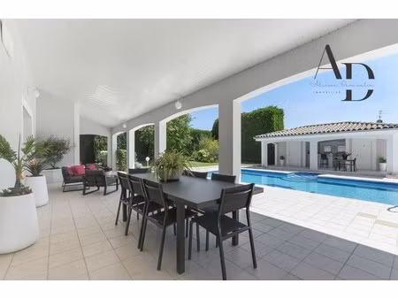 maison de luxe à vendre dans le quartier centre