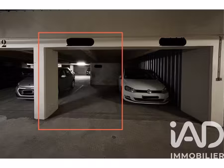 vente parking undefined m²
