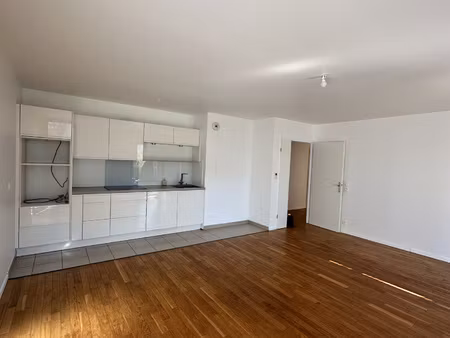 appartement trois pièces 66 5m2- massy proche gare rer b/c/t
