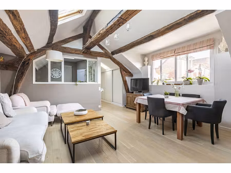 appartement de charme en dernier étage saint germain en laye