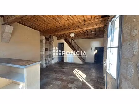 appartement 54 m² avec terrasse – centre-ville d’uzès