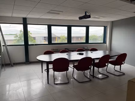 à louer bureaux 350m2
