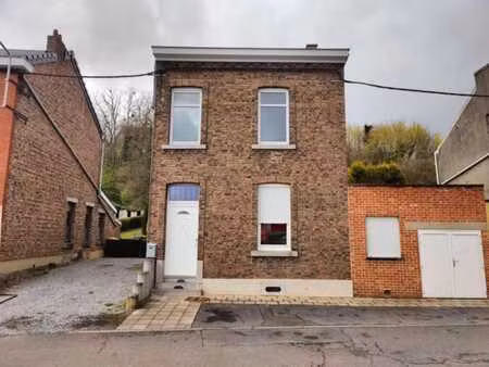 maison d'habitation avec jardin