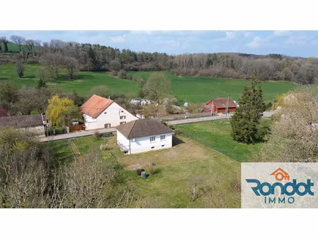 maison 81m2 environ / 4 pieces / 2 chambres / terrain 1812m2