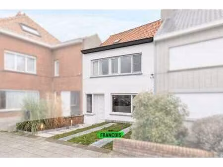 maison familiale chaleureuse près du village de bredene.