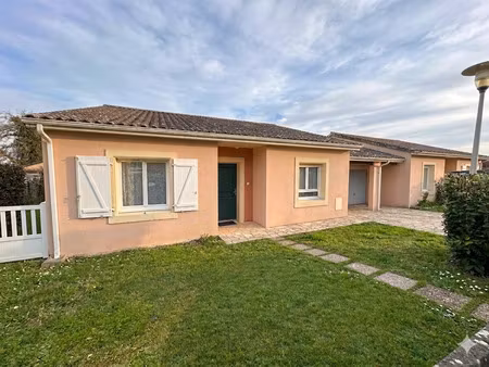 maison 4 pièces avec garage et jardin à saint astier