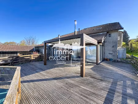 maison rénovée 300 m2 avec appartement indépendant - terrain