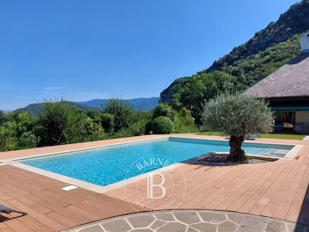 maison de luxe à vendre à chanaz