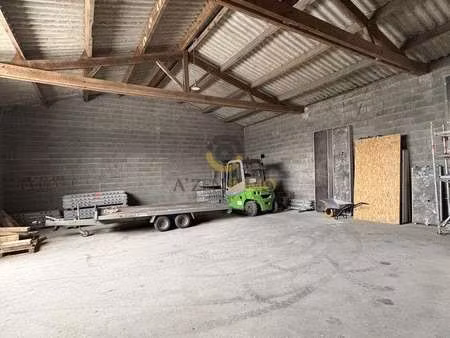 vente bureaux et commerces à bressuire (79300) : à vendre / 160m² bressuire