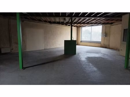 vente locaux professionnels 2 pièces 475.2 m² à mussidan (24400)  140 400 €