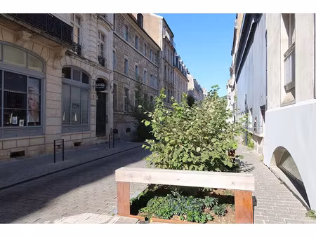 vente locaux professionnels à besançon (25000)  195 000 €