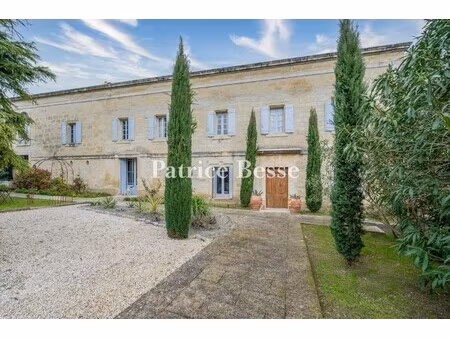 maison de maître à vendre à aigues-vives