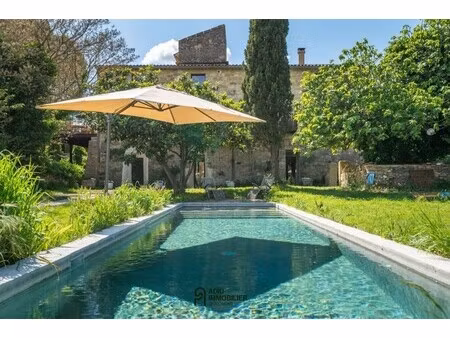 maison de luxe à vendre dans le quartier nord