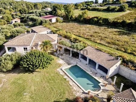 maison de luxe à vendre à saint-chaptes