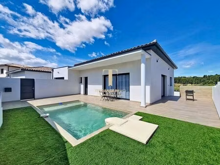 villa neuve de 110 m² avec piscine plein sud  prestations premi