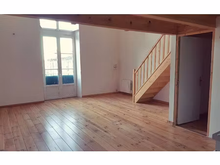 location appartement  m² t-2 à pont-saint-esprit  500 €