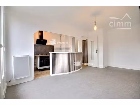 location appartement 2 pièces 36 m² à grenoble (38100)