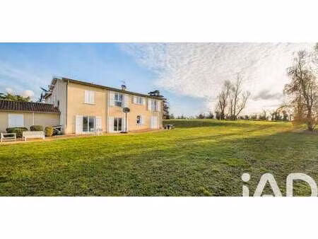 maison avec terrasse basses-barolles - saint-genis-laval (69)