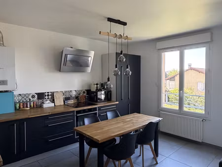 t2 meublé avec terrasse - irigny