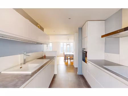 location appartement  62.74 m² t-3 à rodez  820 €