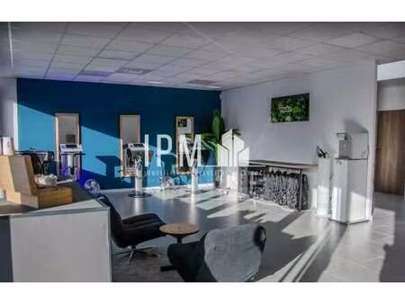 location commerce roquevaire 13360 91m²