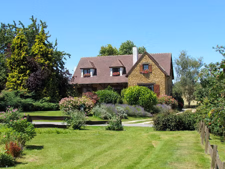 somptueuse maison d'architecte  bel environnement  secteur recherché proche gare sncf 77