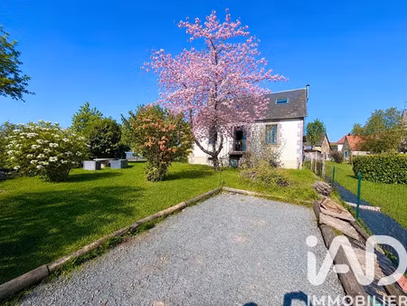 maison de village à saint-merd-la-breuille (23100)