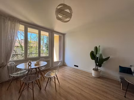 location meublée appartement 2 pièces 49.6 m² à annemasse (74100)  1 295 €