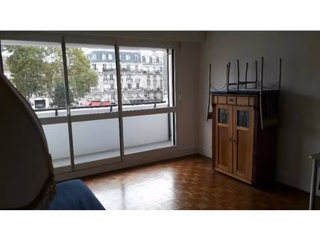 location meublée appartement 1 pièce 34 m² à issy-les-moulineaux (92130)  1 240 €