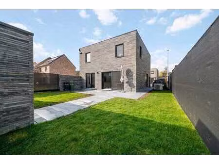 neutre en énergie & achat soumis à enregistrement : maison