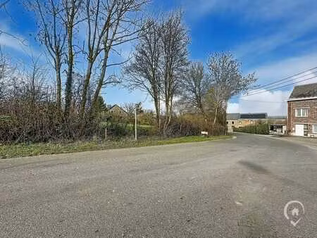 superbe terrain plat idéalement située à heyd