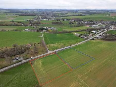 grand terrain de 33 90 ares à hamois (divisible au choix)