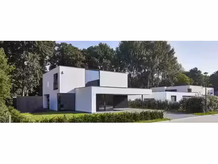 zuidgerichte bouwgrond voor nieuwbouwvilla