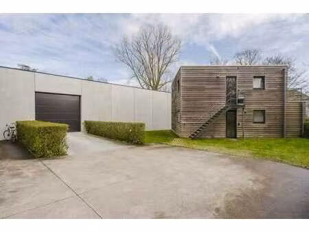 immeuble d'investissement parfaitement entretenu à vendre à