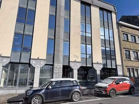 bureaux à louer en plein coeur de bastogne.