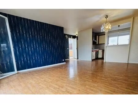 appartement stains 63 m² t-3 à vendre  185 000 €