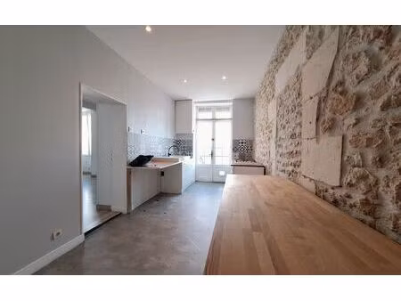 maison échillais 101 m² t-4 à vendre  179 999 €