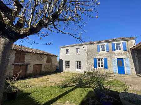vente maison à linars (16730) : à vendre / 159m² linars
