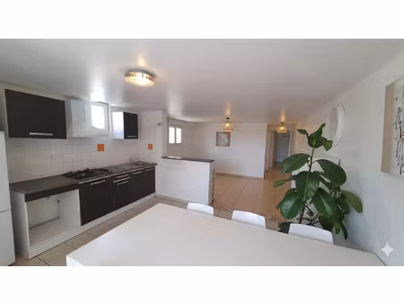 location appartement 2 pièces 48 m² à ayherre (64240)