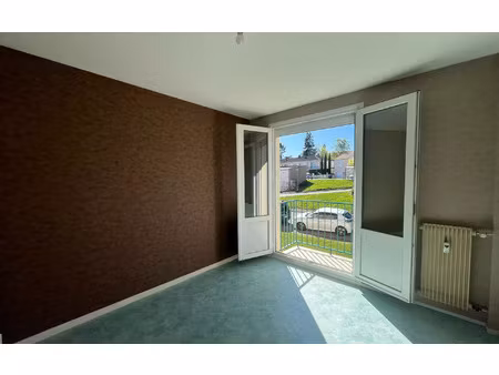 location appartement  60.04 m² t-3 à isle  710 €